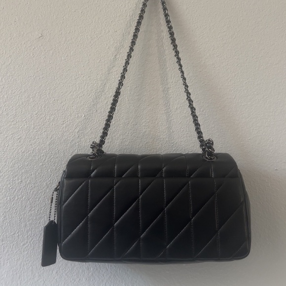 Tabby Shoulder Bag 26 With Quilting🖤 - Picture 3 of 8